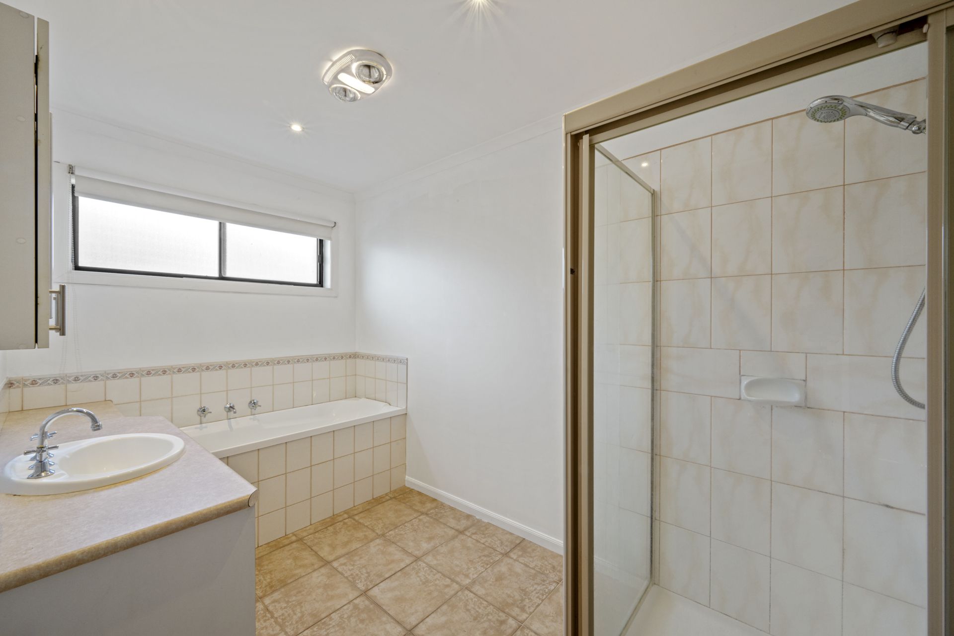 MODERN COMFORT IN A PRIME LOCATION