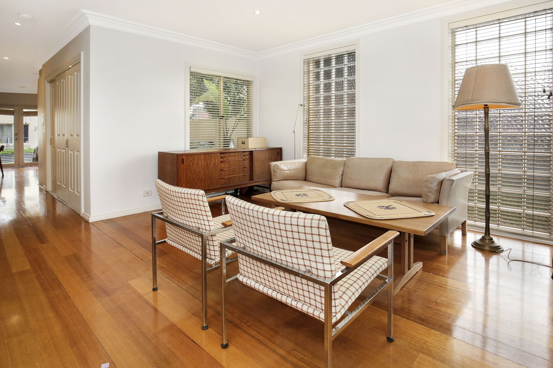 THORNBURY VILLAGE AT YOUR DOORSTEP