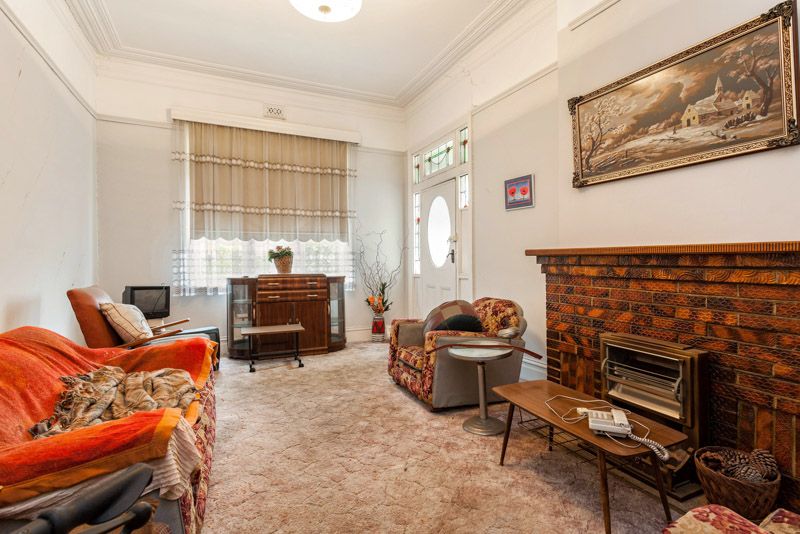 110 Ballarat Road, Footscray - Thumbnail 3