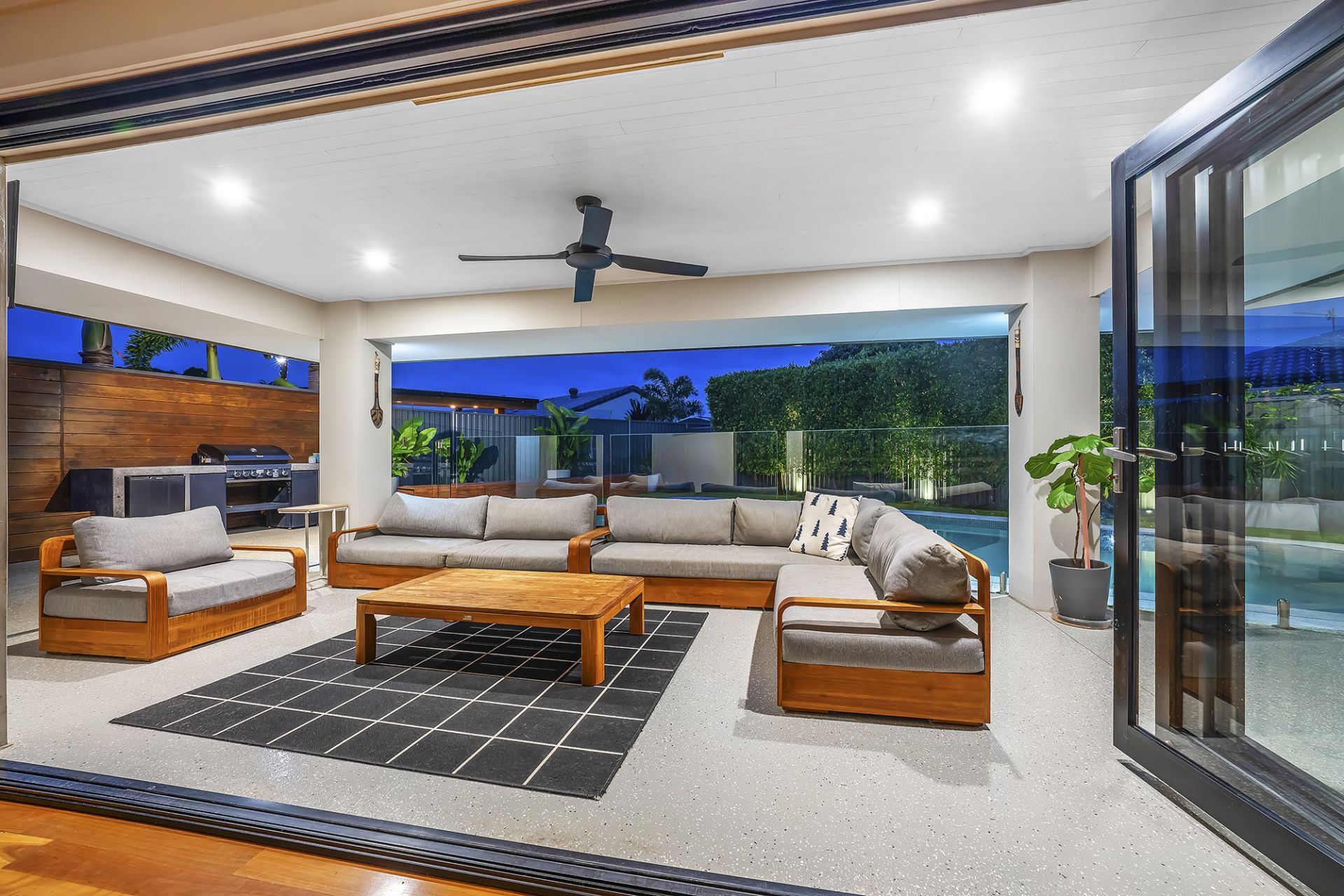 $ 1,850,000, Mermaid Waters - Thumbnail 4