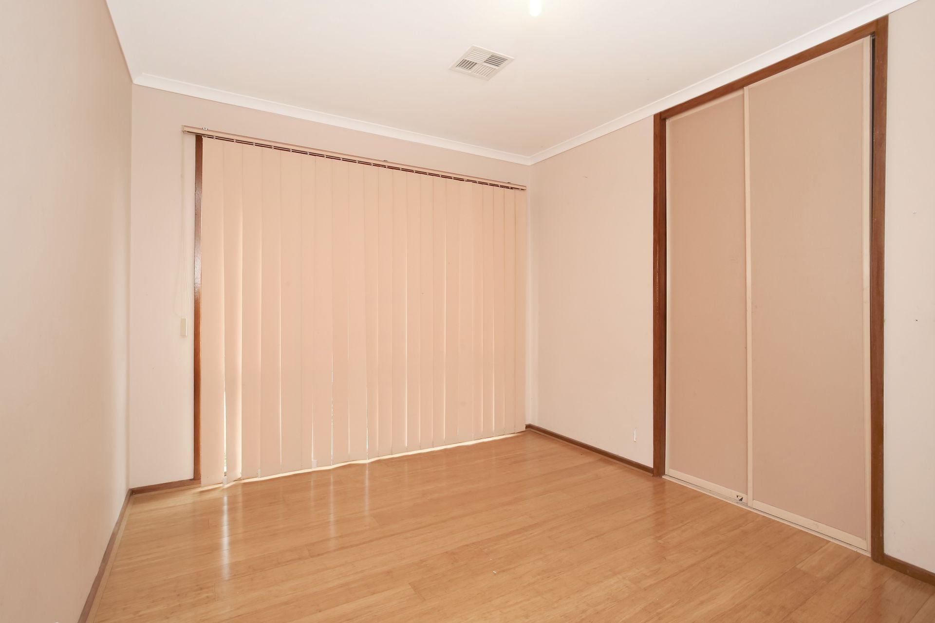FAMILY HOME IN PRIME LOCATION