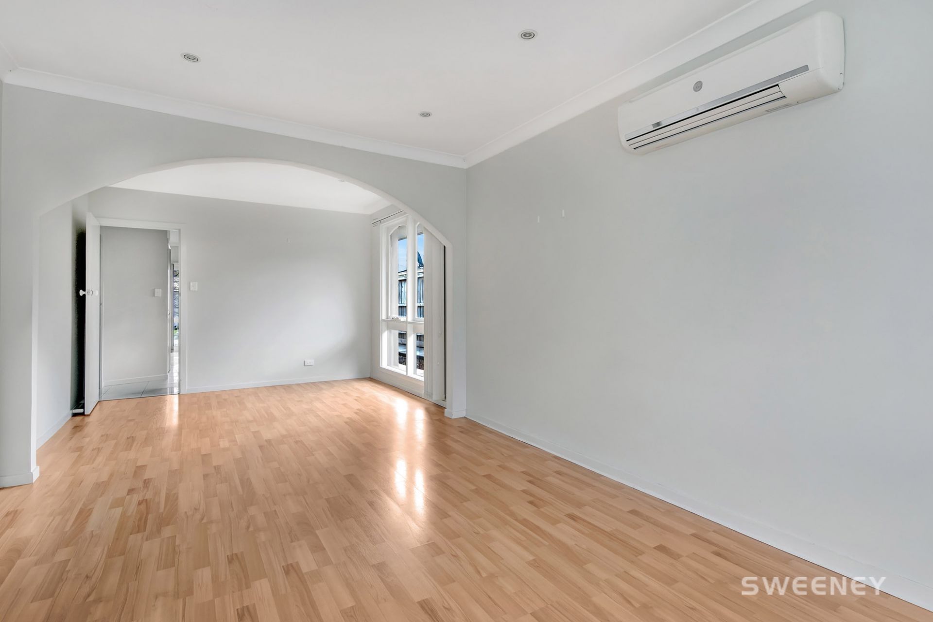 12 Rosebery Street, Altona Meadows - Thumbnail 6