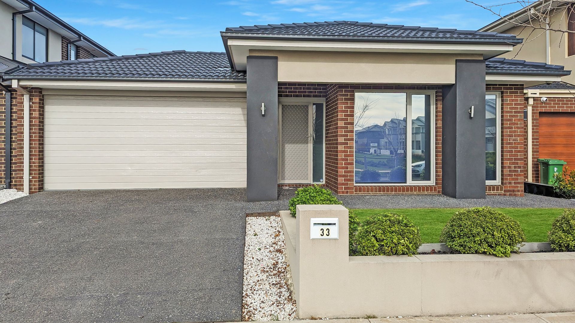 33 Azzam Street, Clyde North OBrien Real Estate