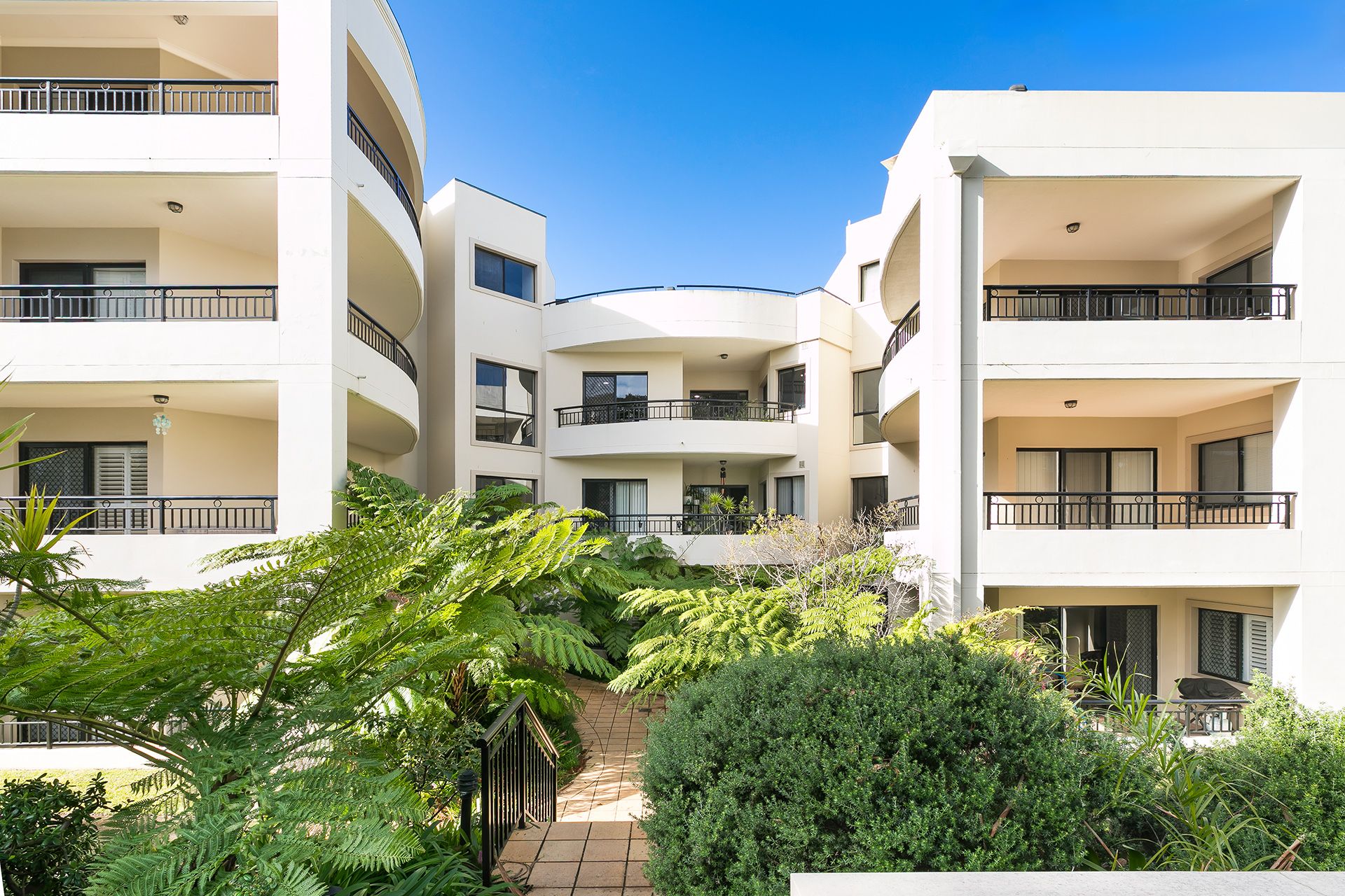 15/2-6 St Andrews Place CRONULLA 2230