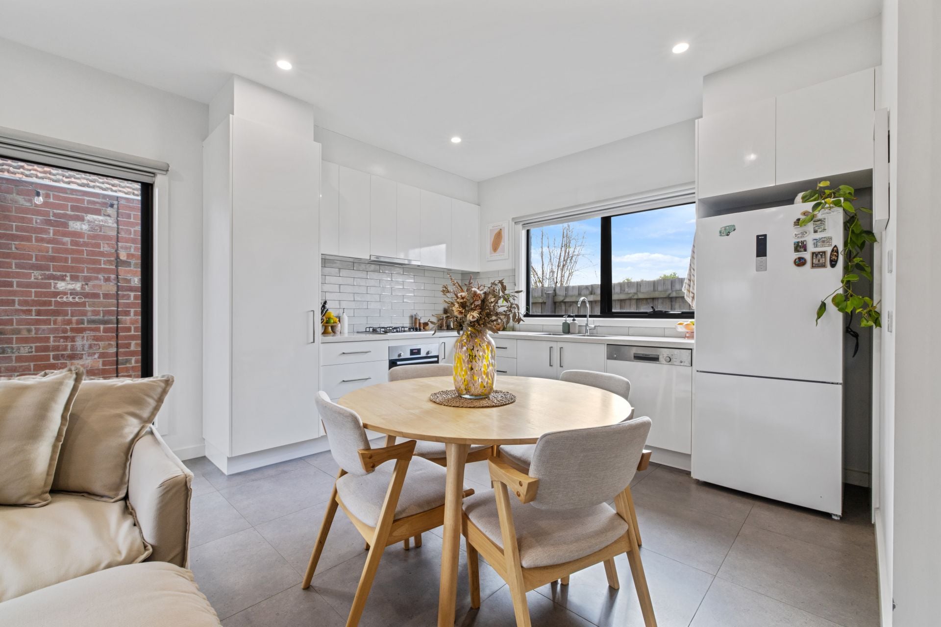 Modern Townhouse in Prime Reservoir Location