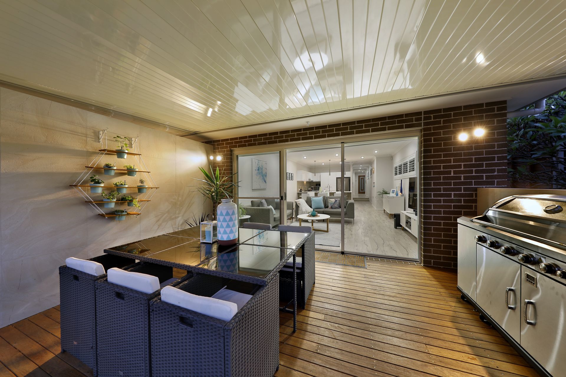 10 Shirley Road, Miranda, Miranda - Thumbnail 6
