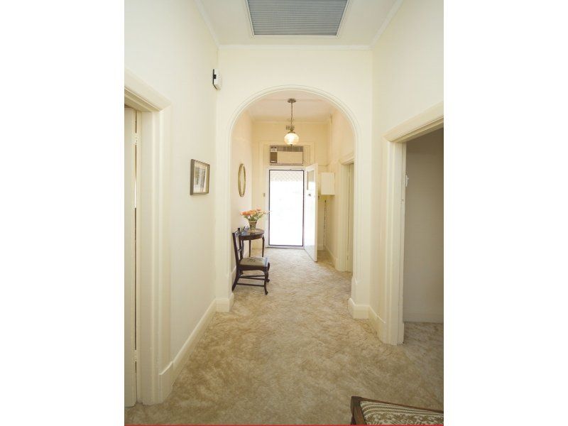 10 Hill St Kingswood 5062