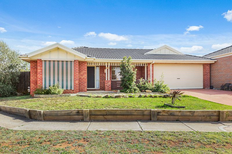 12 Slattery Court, Bacchus Marsh - Thumbnail 2