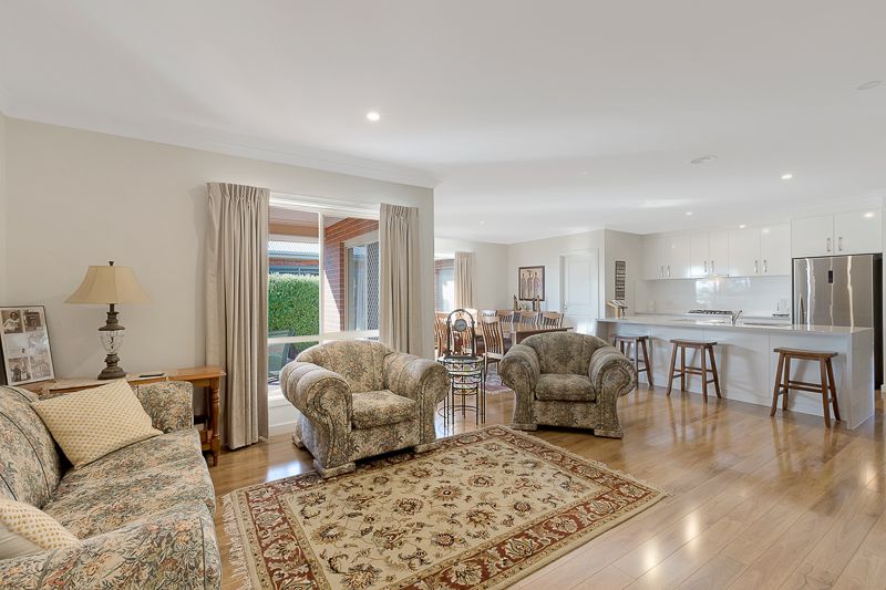 106 Clifton Drive, Bacchus Marsh - Thumbnail 7