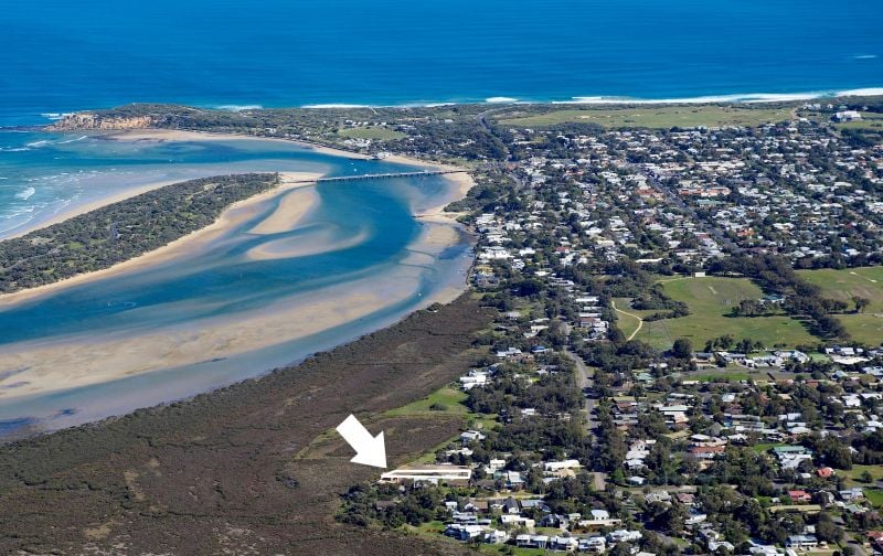 3/102 Carr Street Barwon Heads VIC, Barwon Heads - Thumbnail 2