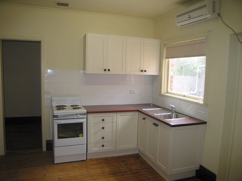99 Gordon Street, Footscray - Thumbnail 8
