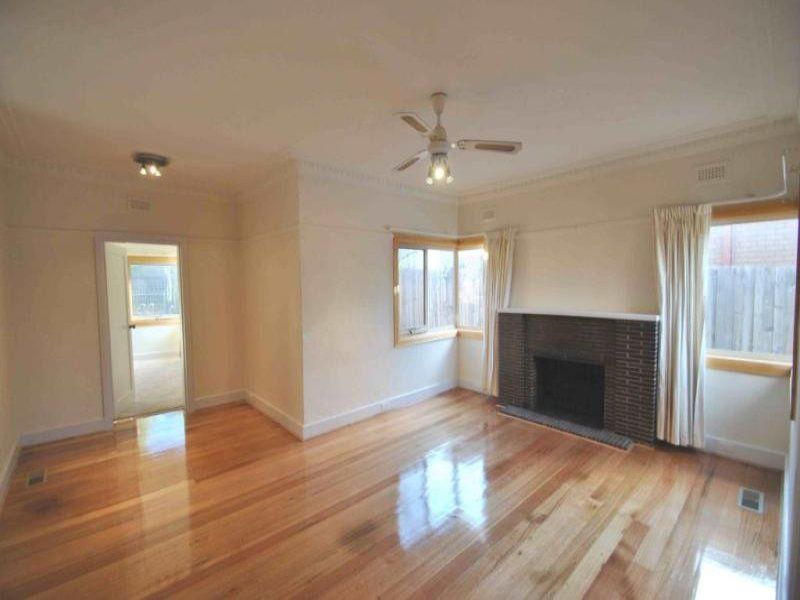 24 Bokhara Road, Caulfield South - Thumbnail 7