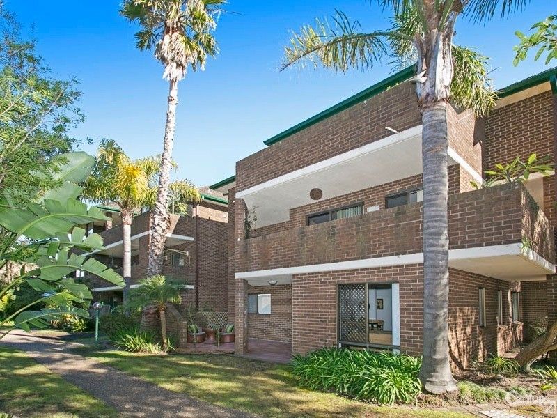 17/28 Tullimbar Road