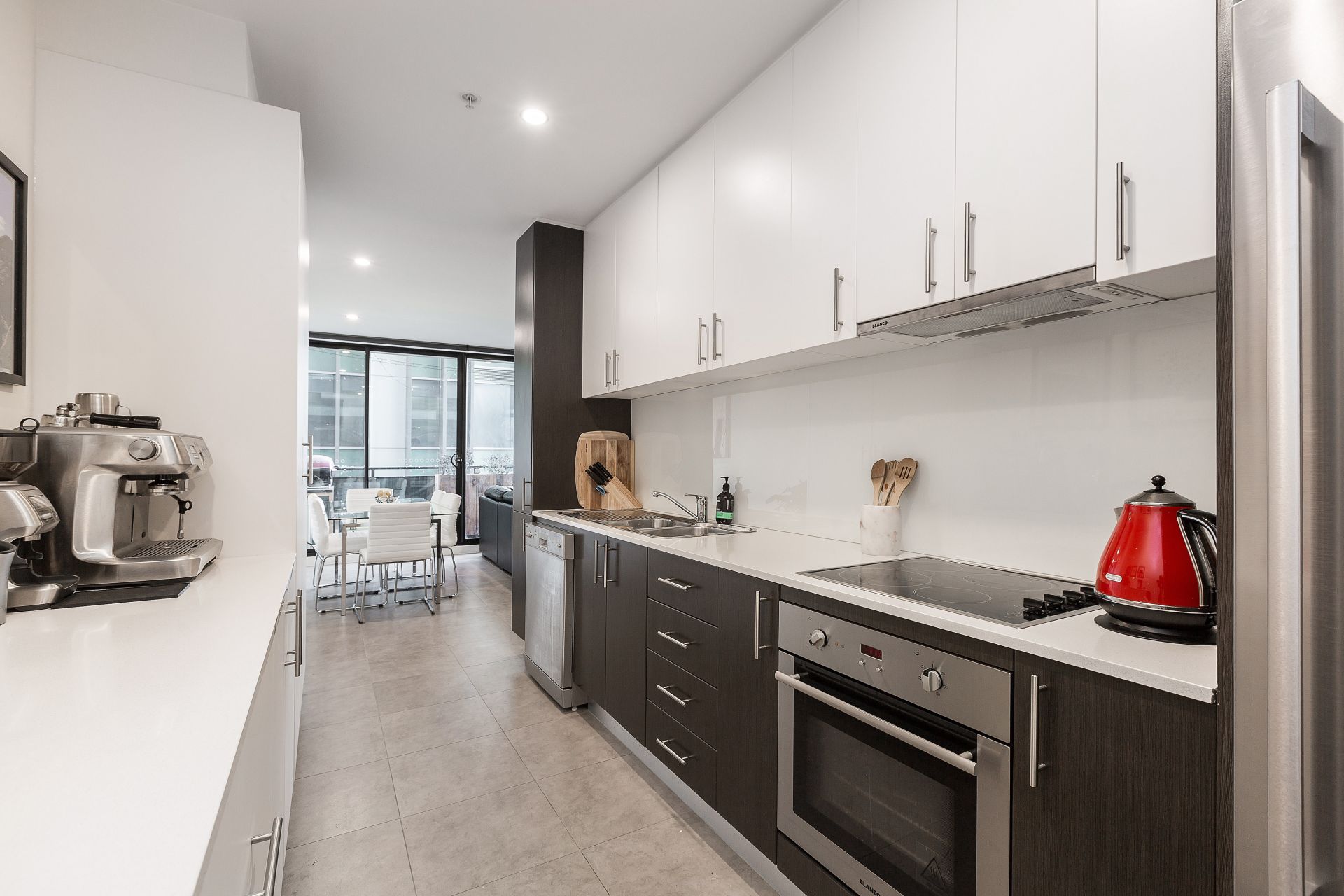 210/277 Barkly Street, Footscray - Thumbnail 3