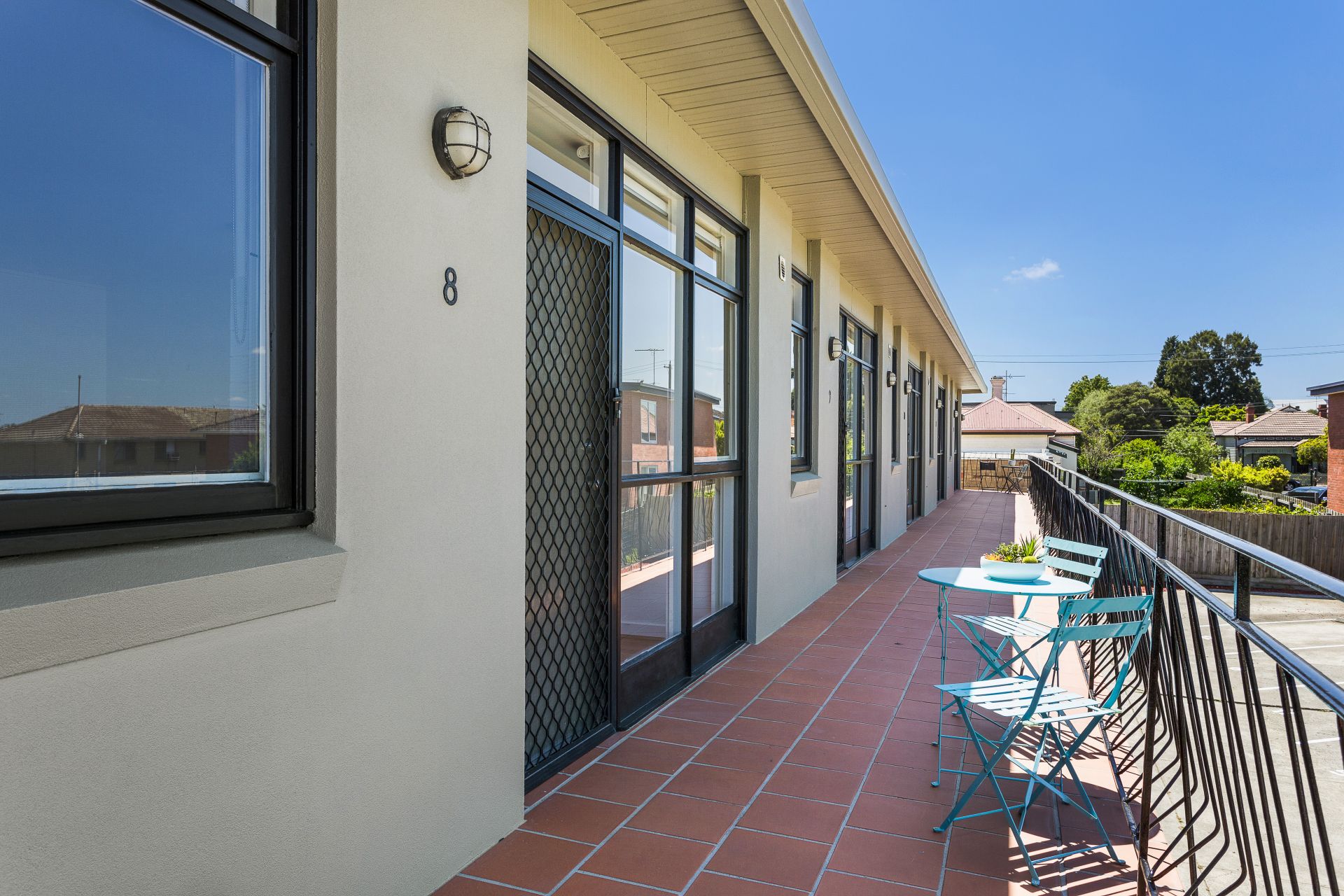 Stones Throw to High Street! *PET FRIENDLY*