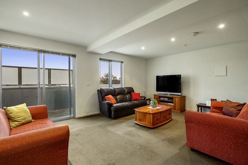 41/14 Bell Street, Coburg - Thumbnail 2