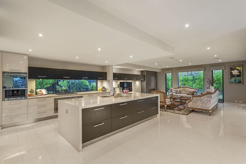 72 Belmore Road, Balwyn - Thumbnail 3
