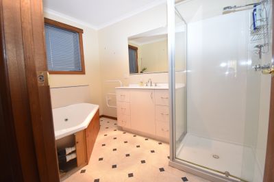97 Knox Drive, South Spreyton, South Spreyton - Thumbnail 8