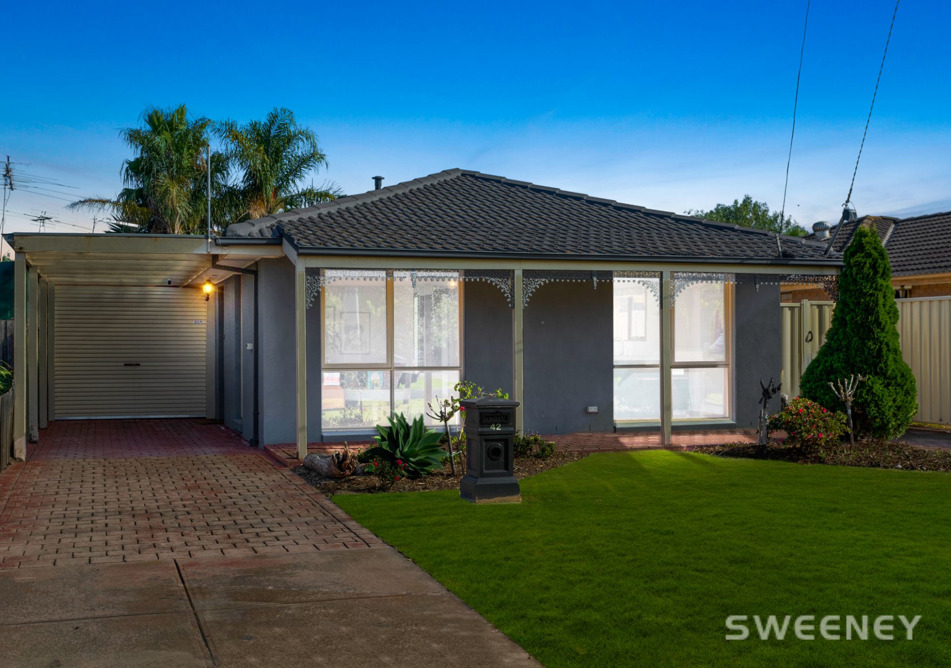 42 Crown Street South, Altona Meadows - Thumbnail 2
