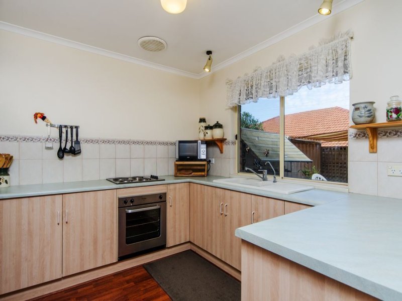 3/12 Butttercup Grove Morphett Vale 5162