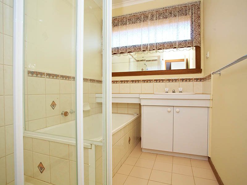 13 Fiddian Court, Altona Meadows - Thumbnail 7