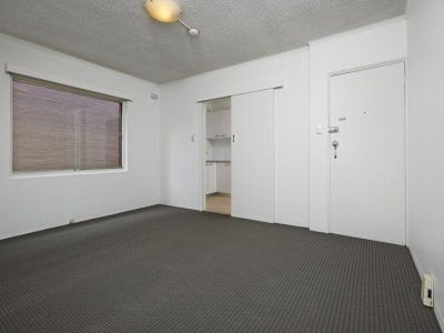 3/21 Pemell Street, Newtown