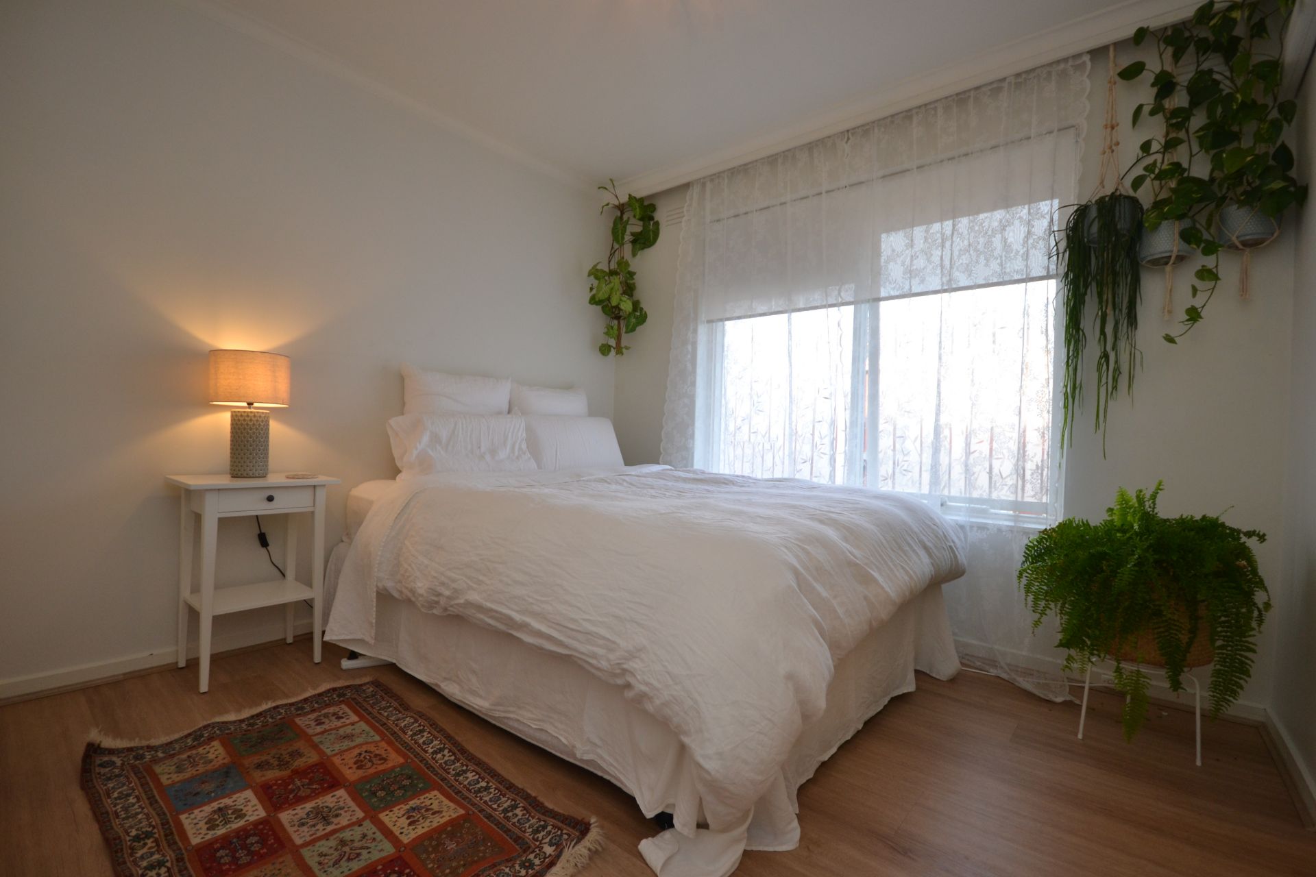 EXQUISITE INTERIORS, IMPECCABLE LOCATION