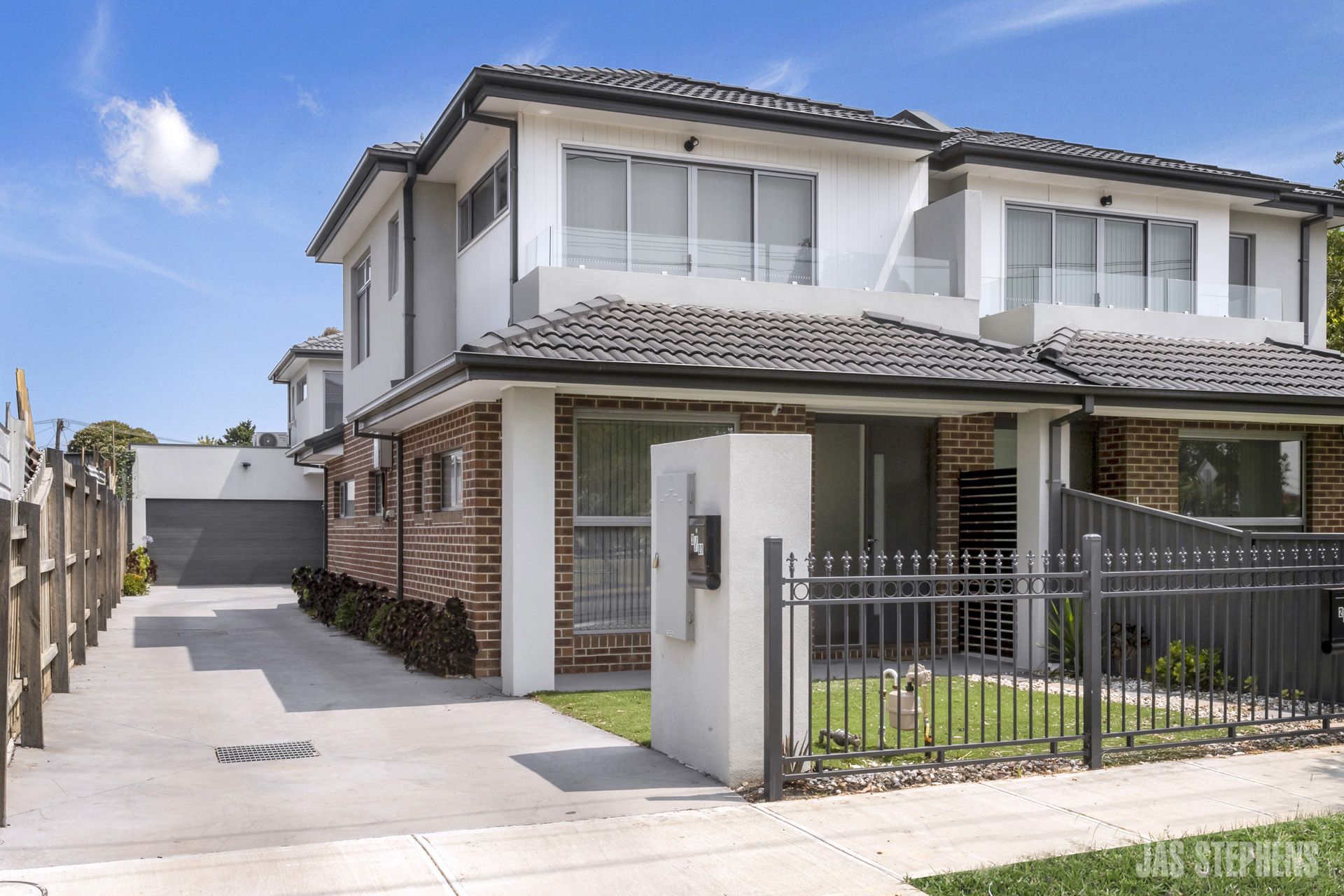 2/27 Balmoral Street Braybrook VIC, Braybrook - Thumbnail 2