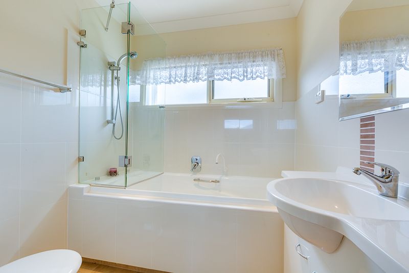 1/6-8 Ross Street, Bacchus Marsh - Thumbnail 6