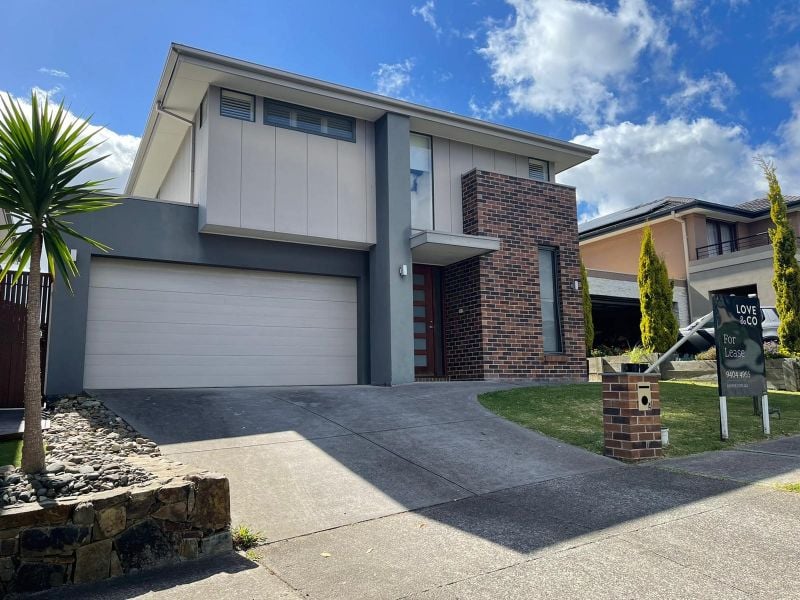 4 Clovemont Way, Bundoora