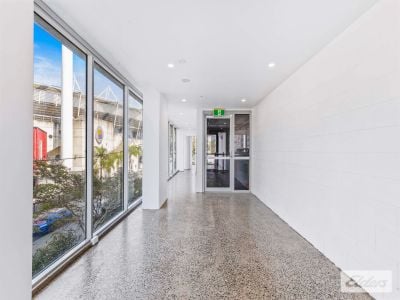 PRISTINE COMMERCIAL OFFICE IN 'THE LINTON'!