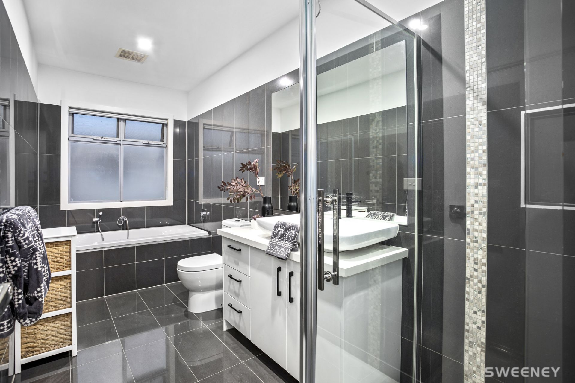 62 Hansen Street, Altona North - Thumbnail 4