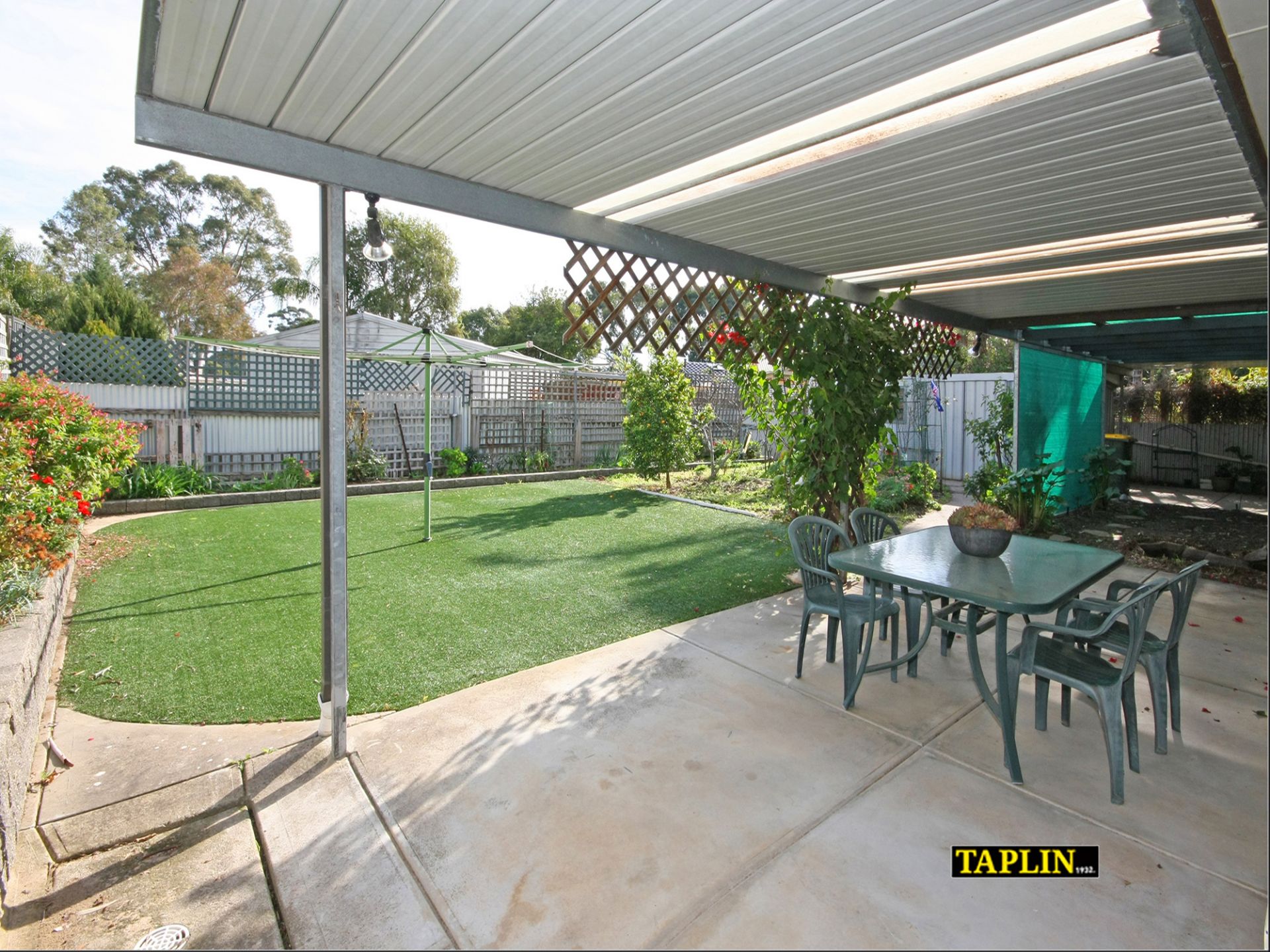3 Brook Drive, Aberfoyle Park Taplin Real Estate