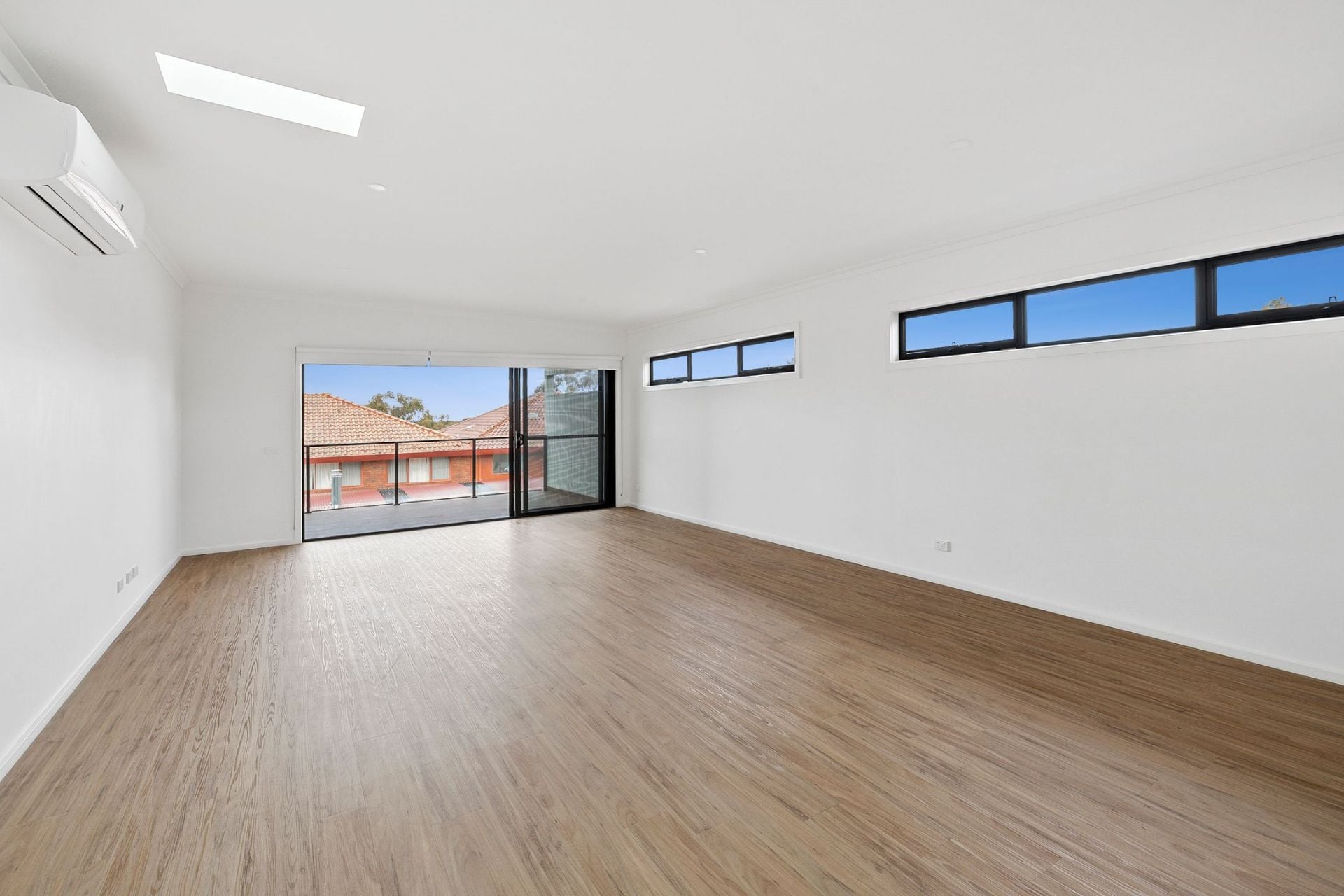 1/88 Fischer Street Torquay VIC, Torquay - Thumbnail 3