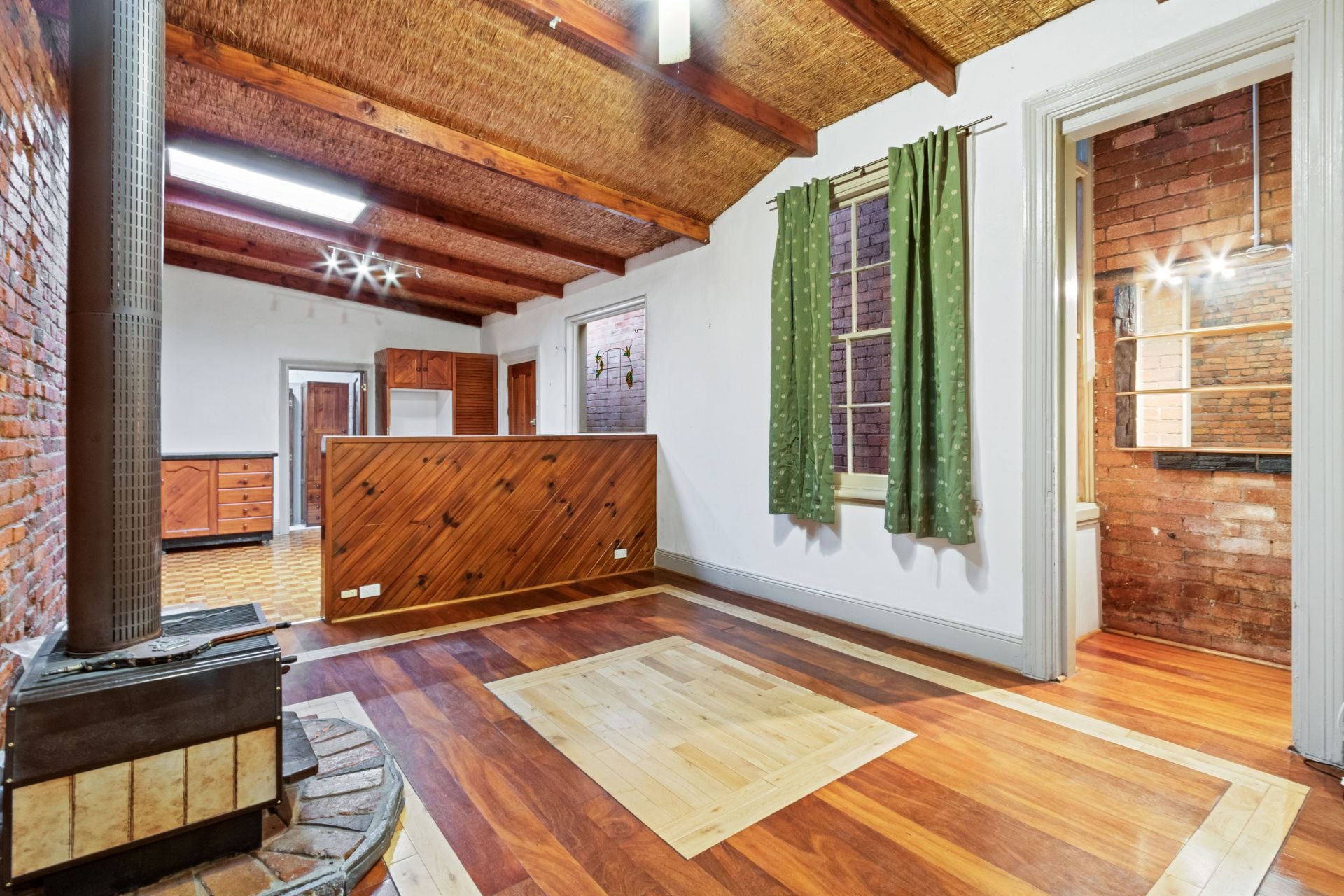 Gorgeous House in Perfect Location!