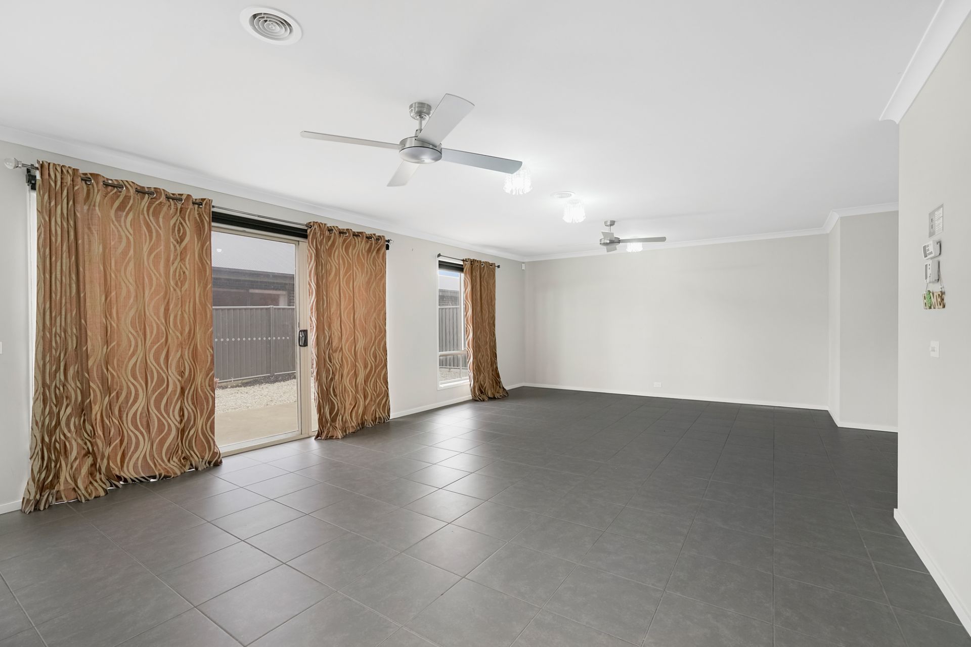 10 Kewley Grove, Lucas, Lucas, Lucas - Thumbnail 7