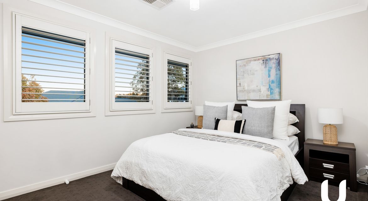 Colebee 8 Kirkwood Crescent