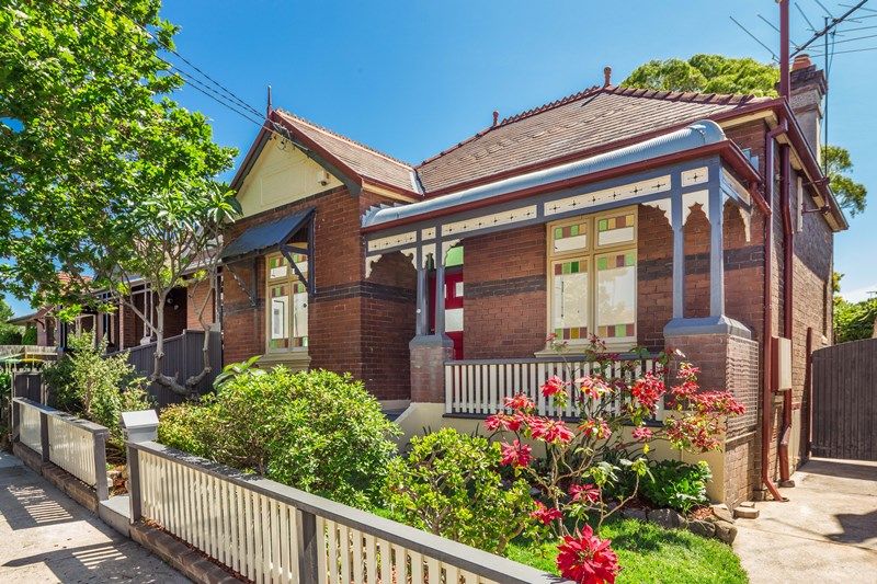 Fantastic Federation Family Home