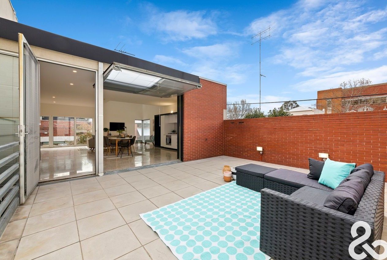 AN AWARD WINNER IN THE HEART OF FITZROY!
