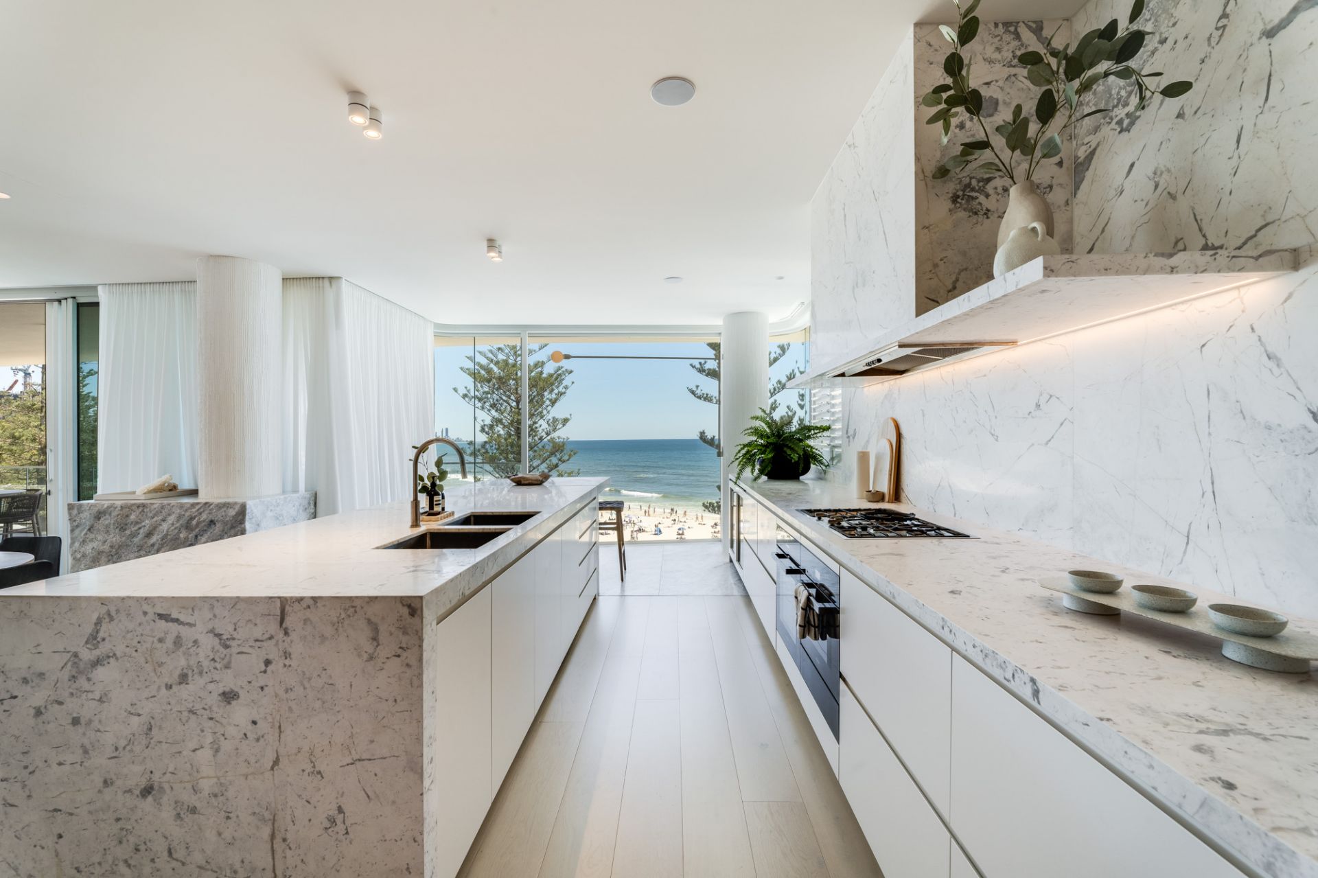 5/50 Goodwin Terrace, Burleigh Heads - Thumbnail 8