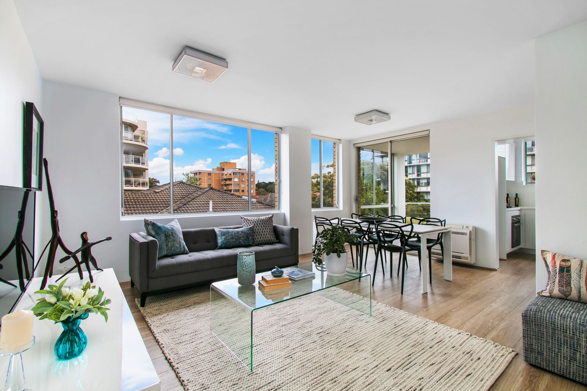13/54 Penkivil Street, Bondi, Bondi - Thumbnail 2