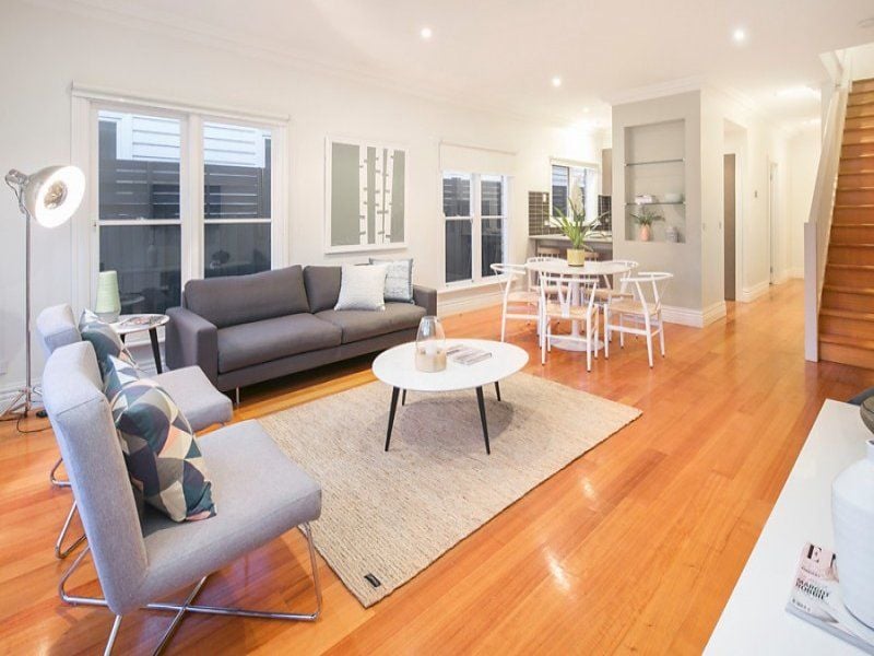 Contemporary Family Home in a Quiet Precinct