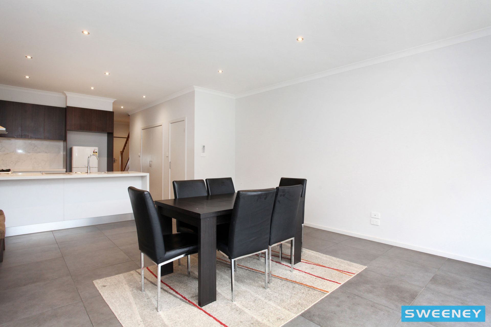 39 Marine Parade, Caroline Springs - Thumbnail 6