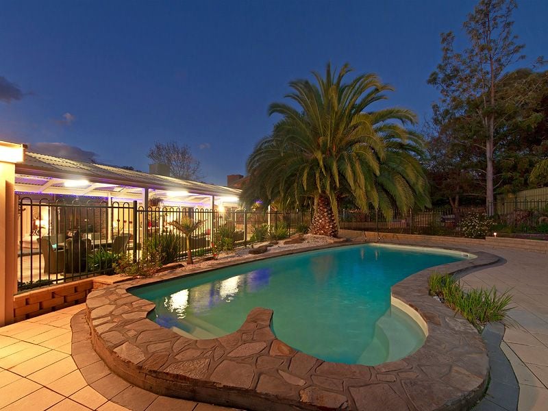 86 Fairlie Drive, Flagstaff Hill - Thumbnail 3