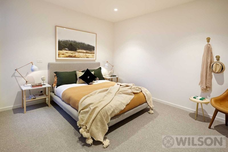 100 The Broadway, Elwood