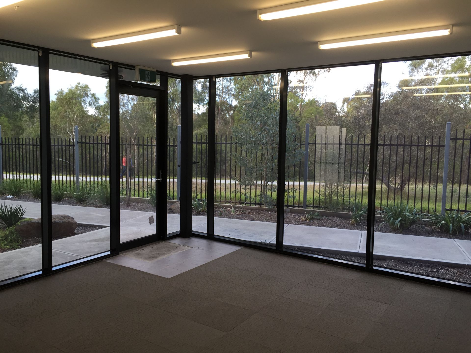 AS NEW 304 SQM WAREHOUSE IN M & M BUSINESS PARK