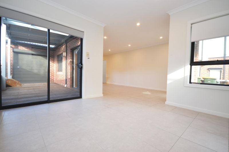 6/46 Newton Street, Reservoir