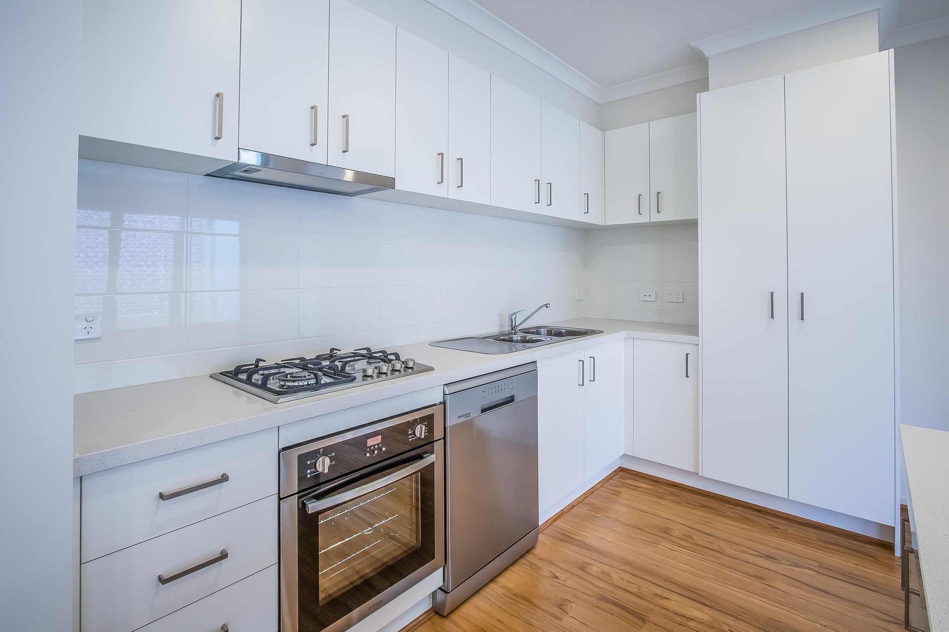 FAMILY HOME IN GREAT LOCATION!