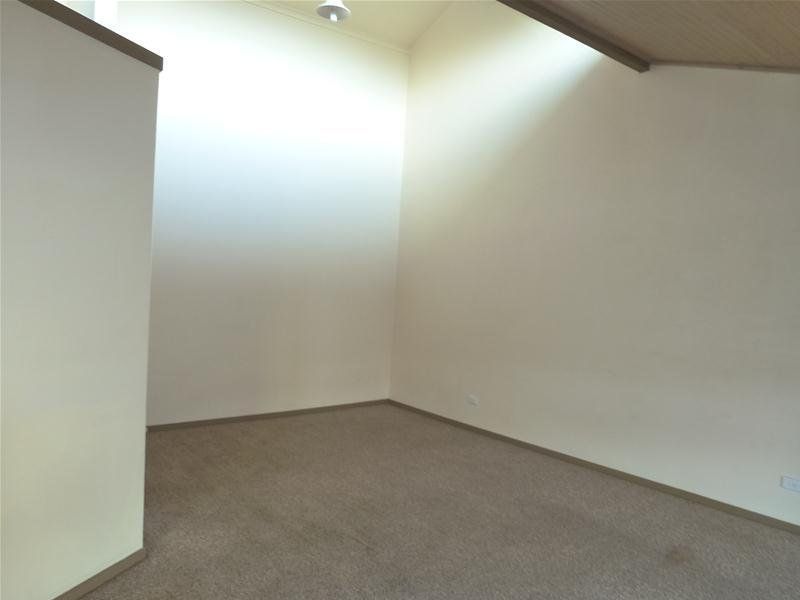 SPACIOUS 2 BEDROOM UNIT