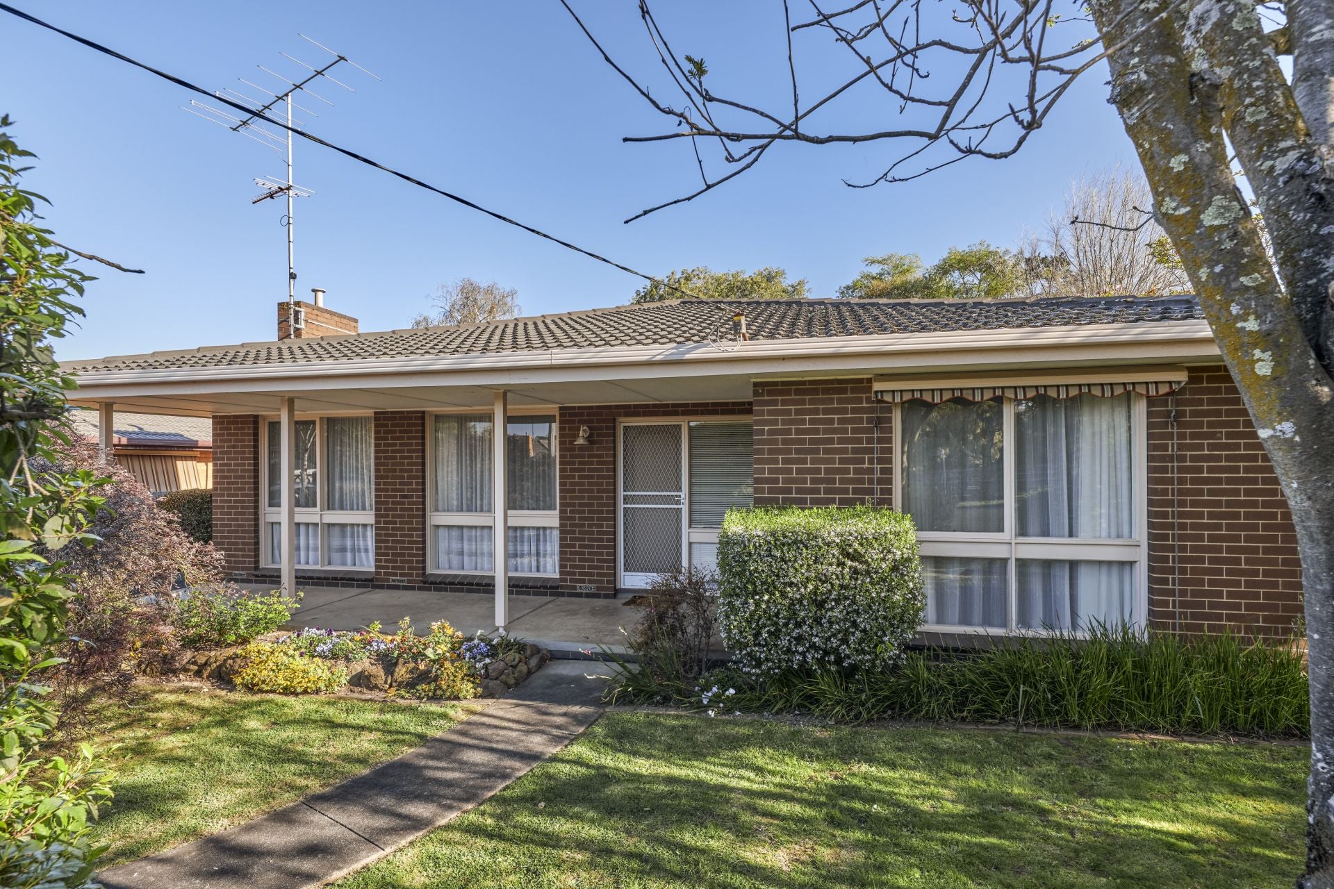 9 Banksia Street, Warragul VIC